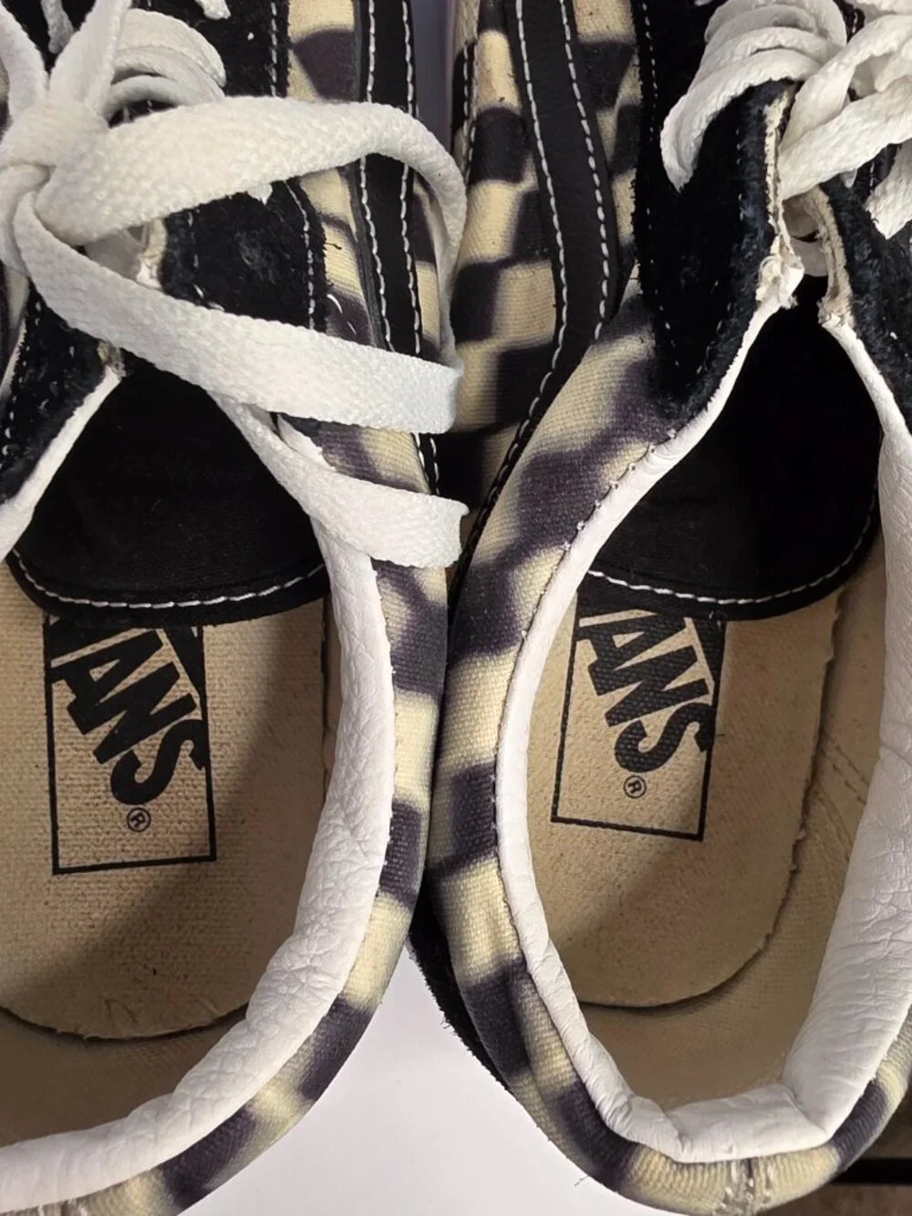 Vans Old Skool Blur Check Distorted Checkerboard Sneakers, Men's 7.5, Women's 9